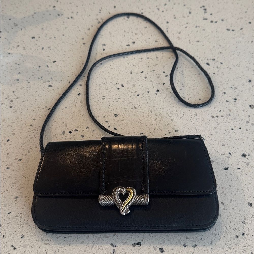 Brighton Y2K black leather crossbody Clutch silver and gold filigree heart snap